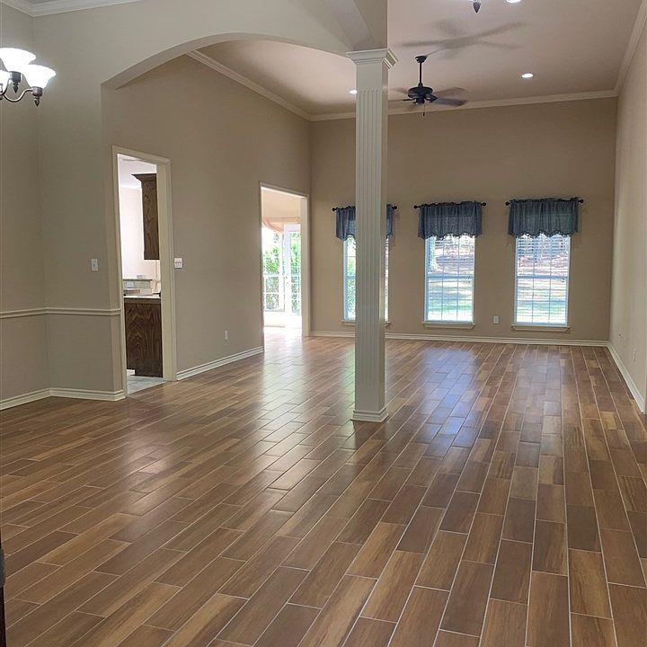 1st image of 17525 E Lake Estates Dr