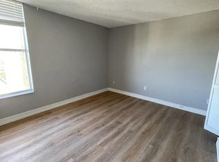 2350 NE 135th St APT 1211, North Miami, FL 33181