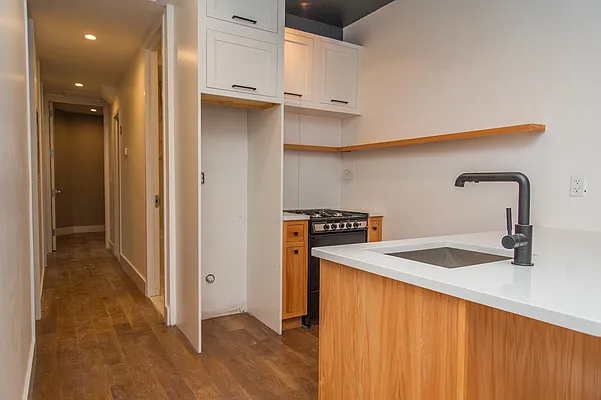 Rented by Nooklyn NYC LLC | media 26