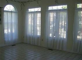 5th image of 420 Arrowhead Dr