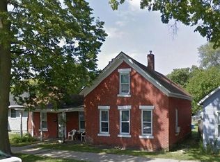 939 Adams St, La Crosse, WI 54601