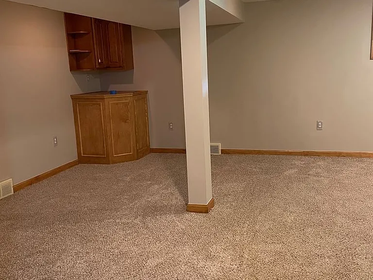 288 Summerhaven Dr S — Photo 12