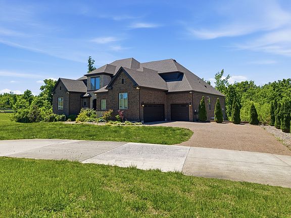 4th image of 1417 Fairview Dr