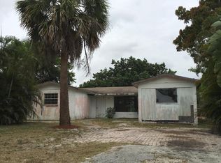 7707 SE Kingsway St, Hobe Sound, FL 33455