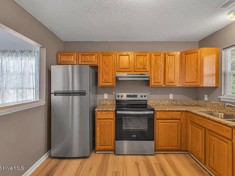 1081 W Pueblo Dr — Photo 8