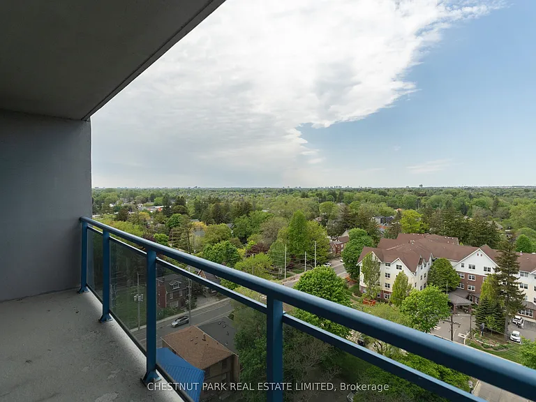 150 Lakeshore Rd W #1003 — Photo 35