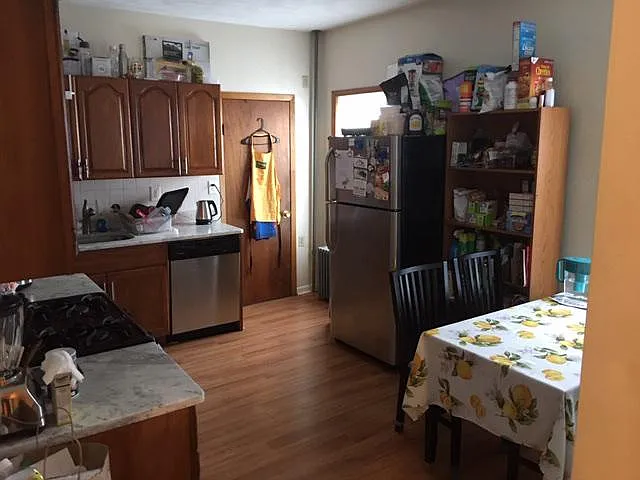 155 Pearl St #A — Photo 10