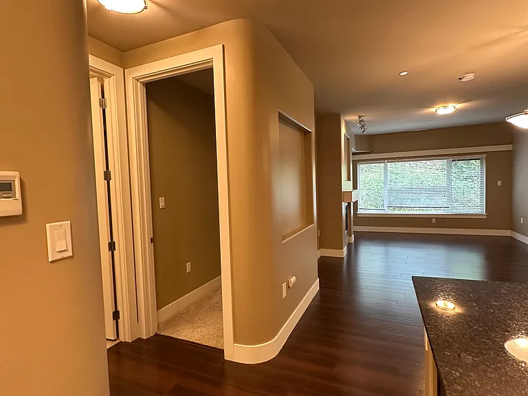 Bentley House — Photo 25