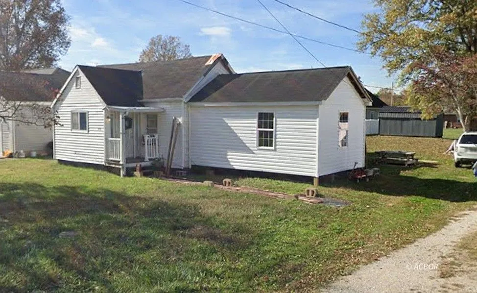 190 Township Road 1157 photo 1