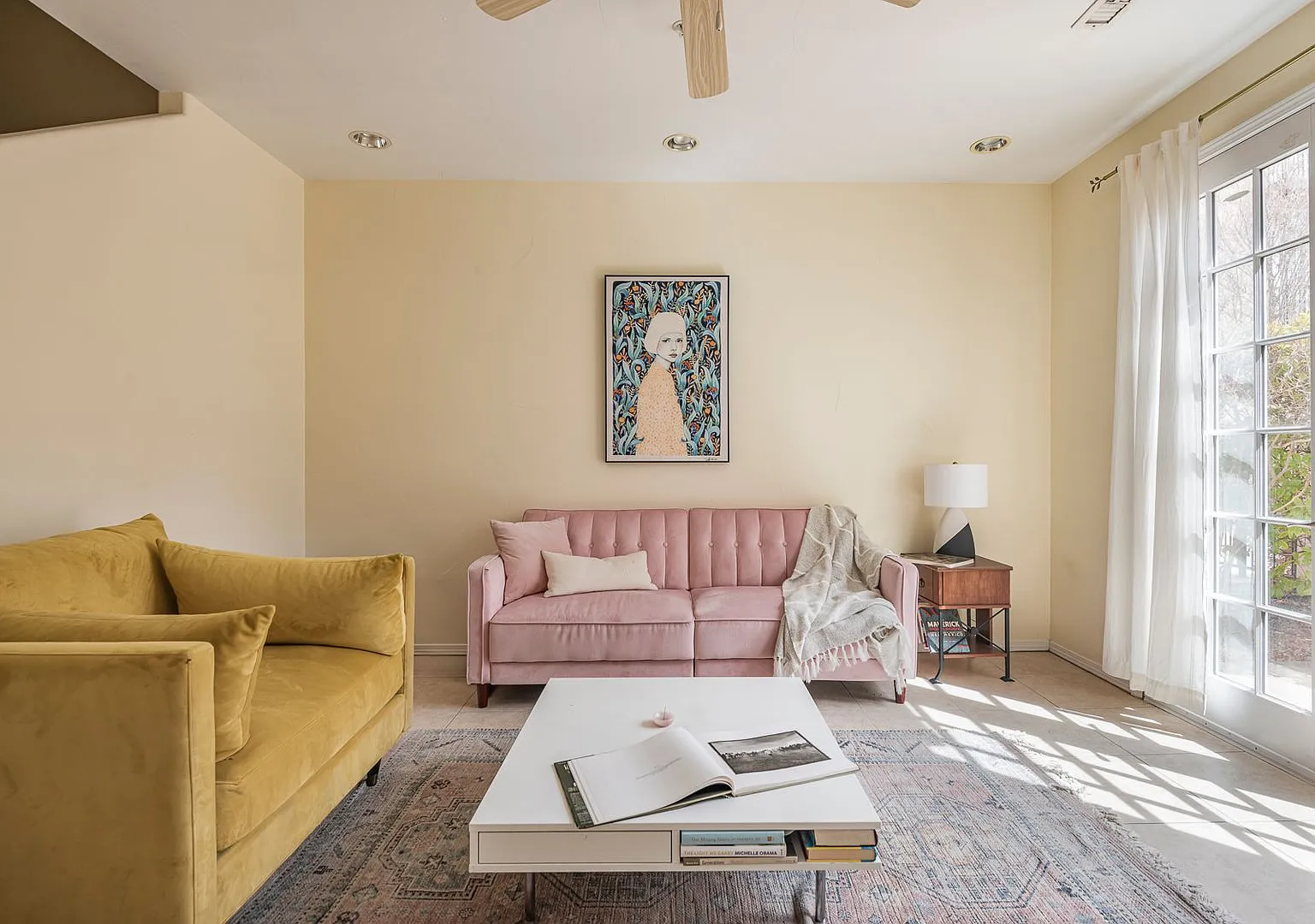 Luxury Townhome with Flexible 2-3 Bedroom Layout | Gated Community | Refrigerated Air | Mountain ... — Photo 4