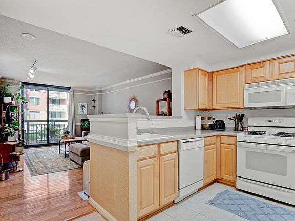 2nd image of 3835 9th St #205E