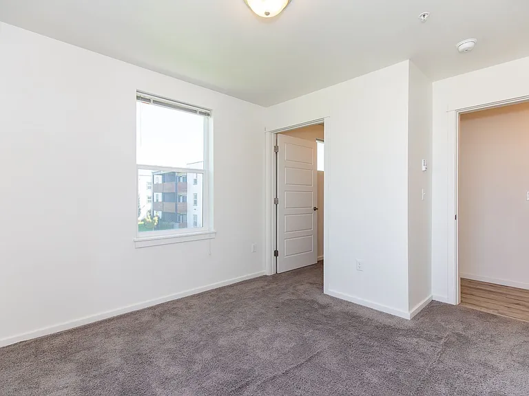 Cottonwood Corner Apartments — Photo 63