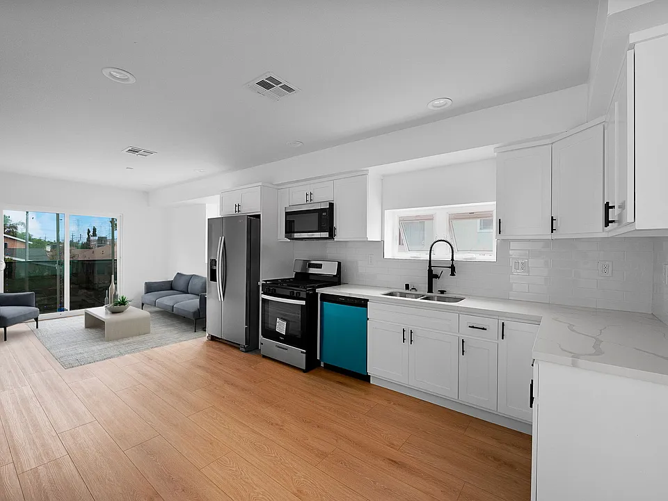 6645 Beck Ave #6645.5