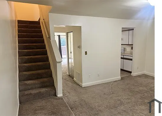 4309 Dana St — Photo 9