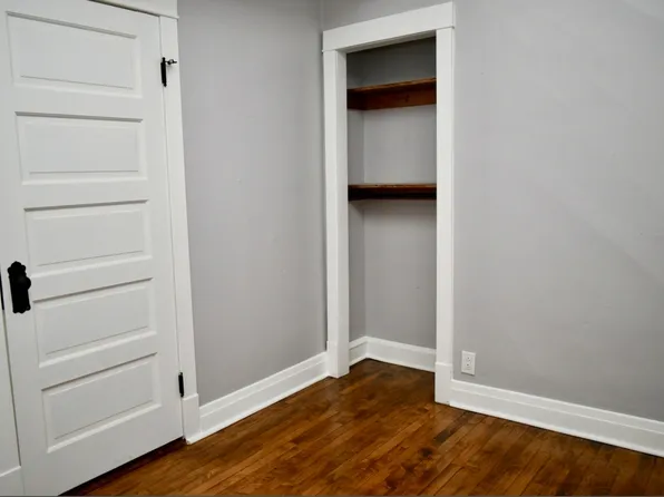 5214 W Giddings St #2, Chicago, IL 60630