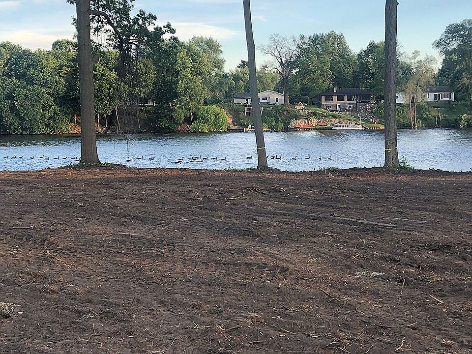River lots Lots #15 & #16