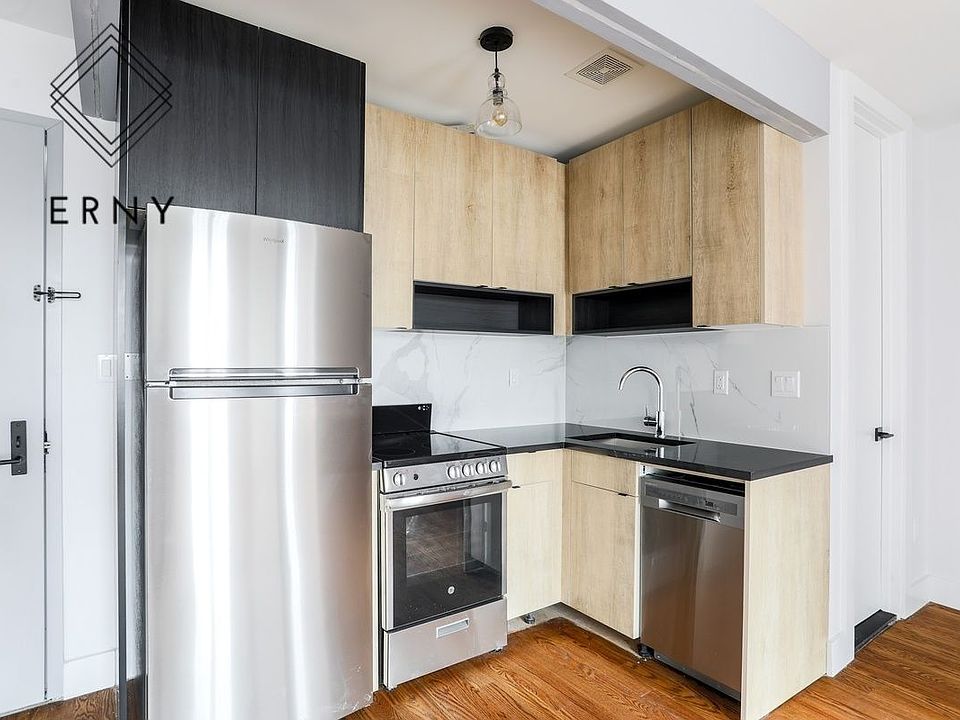 1st image of 241 Marion St #1B