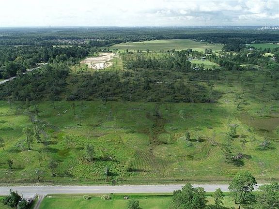 5th image of 2911 Cypress Lake Dr