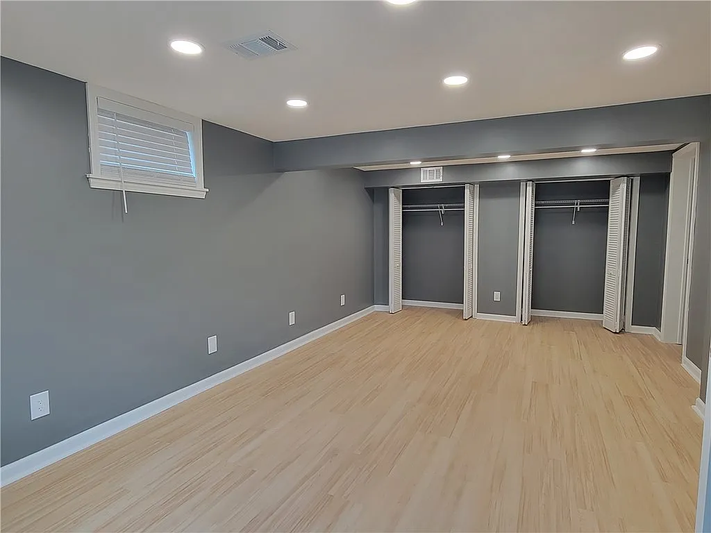 4 bed, 1280 sqft, $2,800 — Photo 3