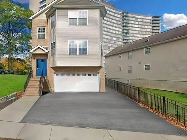 54 Melrose Ave, East Orange City, NJ 07018