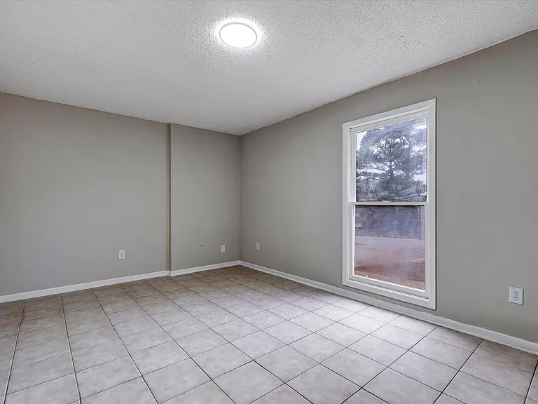 1803-1835 Cedar Heights Dr — Photo 34