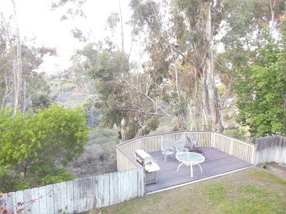 5th image of 13322 Sparren Ave