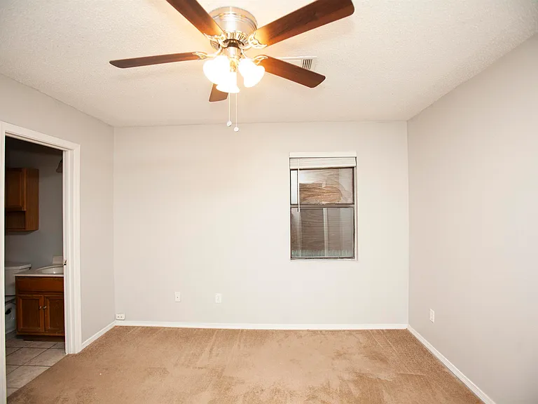 61 Pin Oak Loop — Photo 11