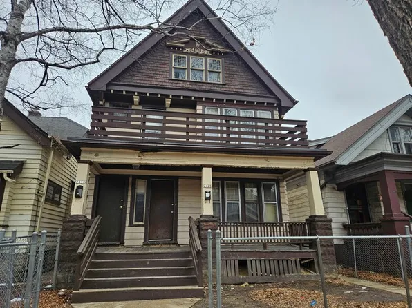 2430 N 44th St #U, Milwaukee, WI 53210