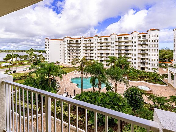 3rd image of 1 John Anderson Dr #5070