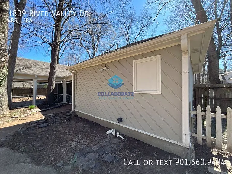 1839 River Valley Dr — Photo 3