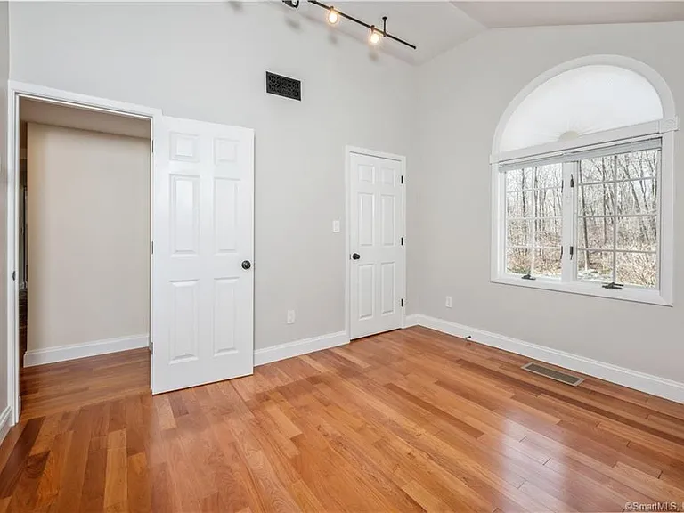 2428 Long Ridge Rd — Photo 25