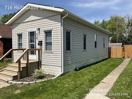 716 Hildegarde St Photo 1