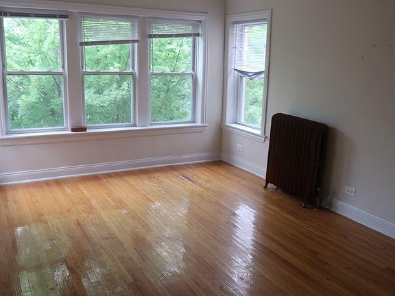 5th image of 4725 N Kasson Ave APT 2