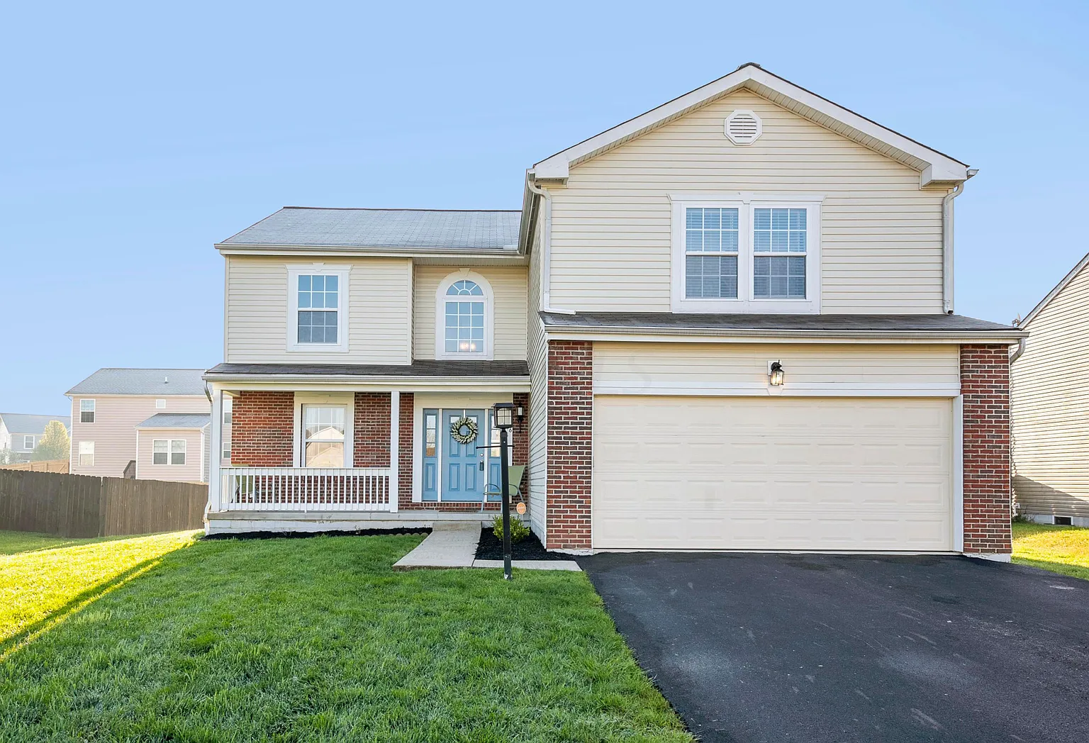 136 Georges Creek Dr photo 1