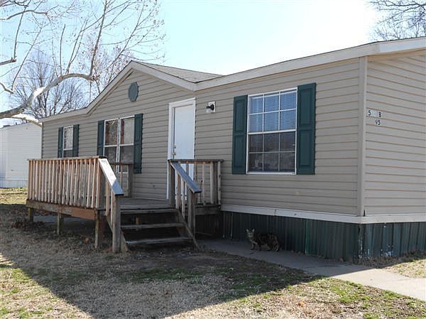 Lot#95 outside