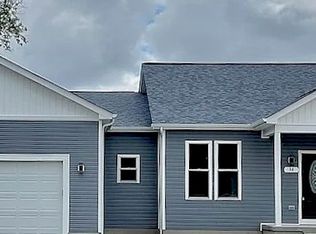 78 Lake Dr, Colonial Beach, VA