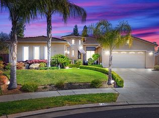 1409 N Rogers Ave, Clovis, CA 93619