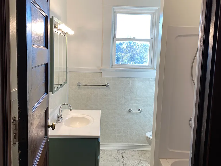 1003 Maple Ave — Photo 10