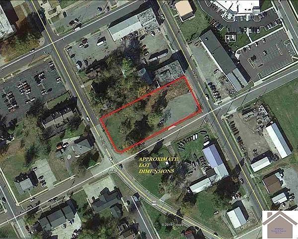 1st image of 431 S 3rd St