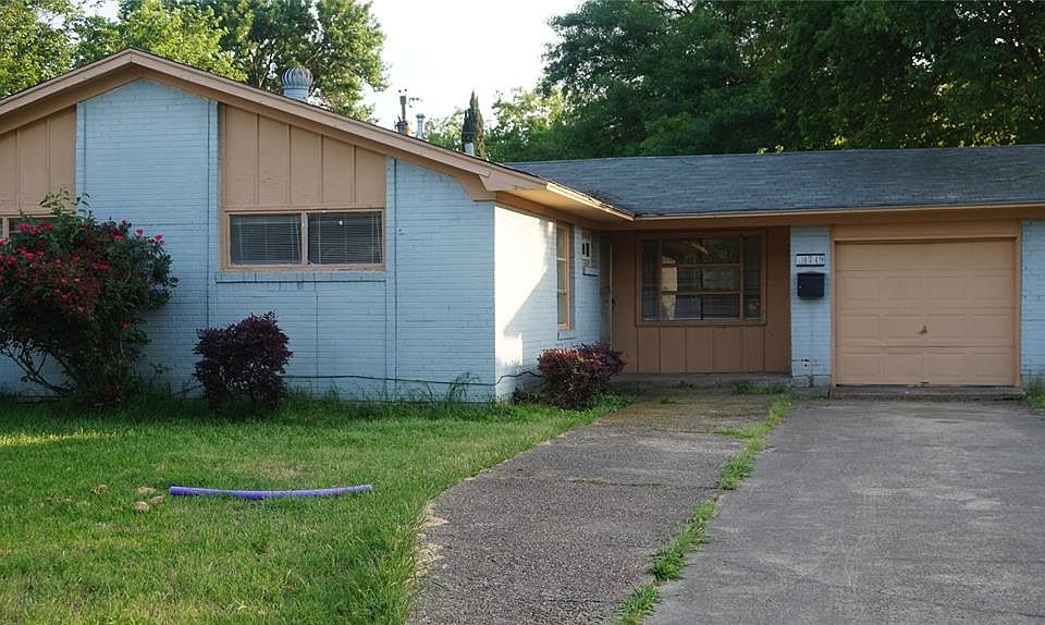 1st image of 4749 Sandra Lynn Dr