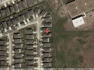 2230 Mountain Ranch Dr, Houston, TX 77049