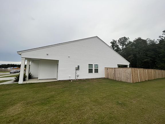 4th image of 530 Polaris Way