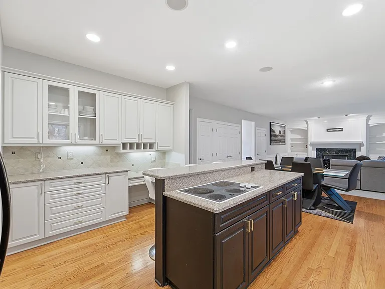 2515 134th St — Photo 9