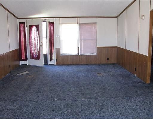 4th image of 16067 Wilson Ct