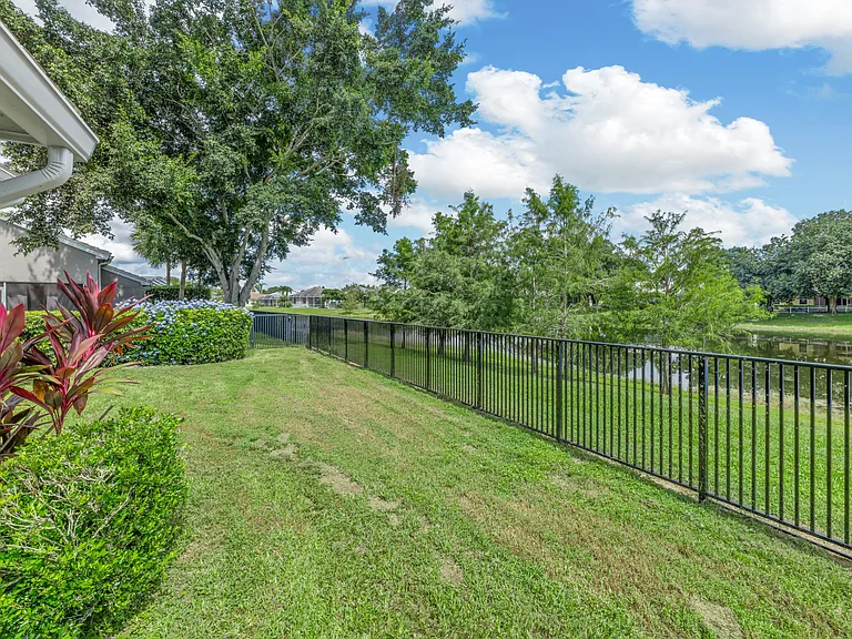 2650 Neaton Ct — Photo 28