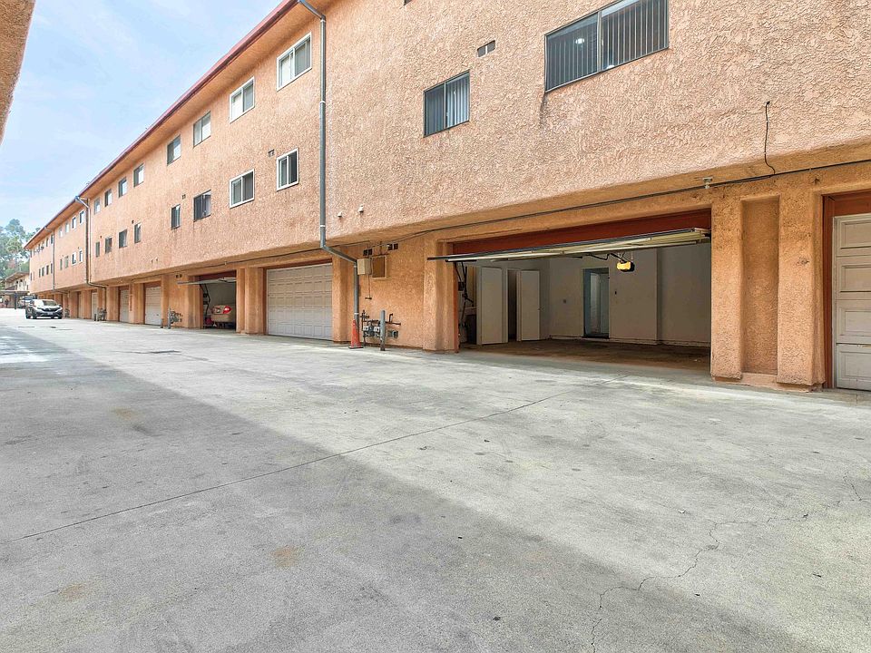 1st image of 21900 Roscoe Blvd Unit 16