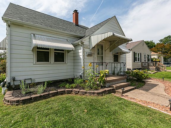 2nd image of 2026 46th St