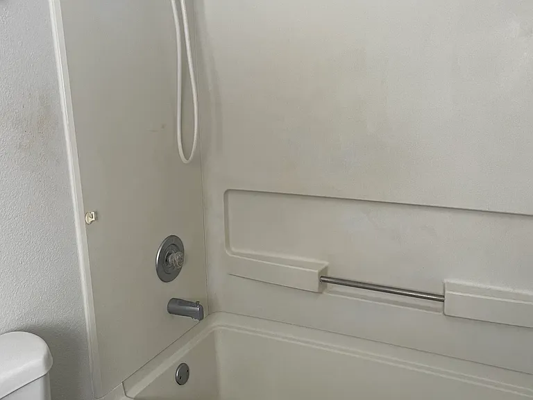 992 Round House Ln #A — Photo 14
