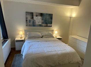 150 W 51st St APT 1512, New York, NY 10019