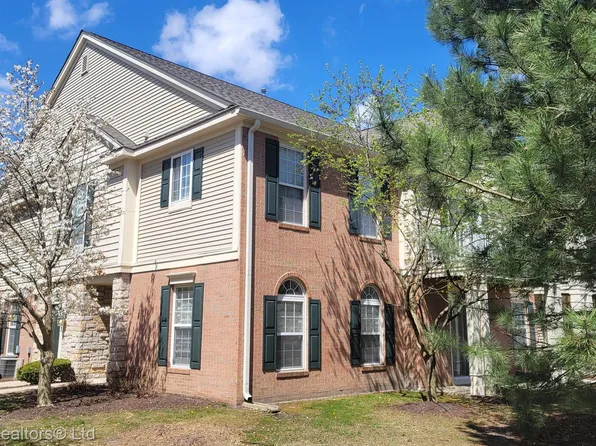 2105 Arcadia Dr, Canton, MI 48188